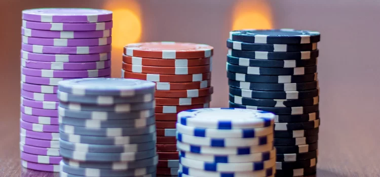 Polowanie na bonusy w kasynie online: zalety i wady